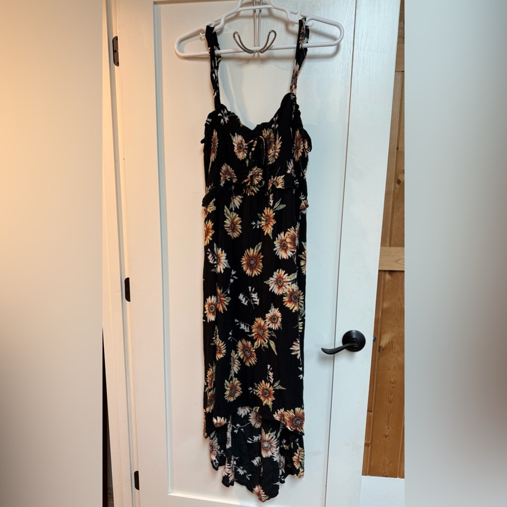 Maurice’s sunflower high low dress. Size XL.